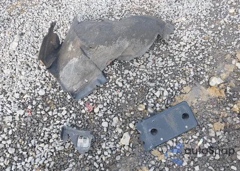 2021 Chevrolet Blazer Awd 2Lt from USA, damaged, VIN 3GNKBHRS8MS558996